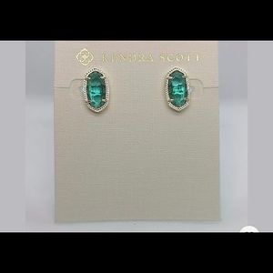 SOLD!!Kendra Scott Ellie Stud Earrings London Blue